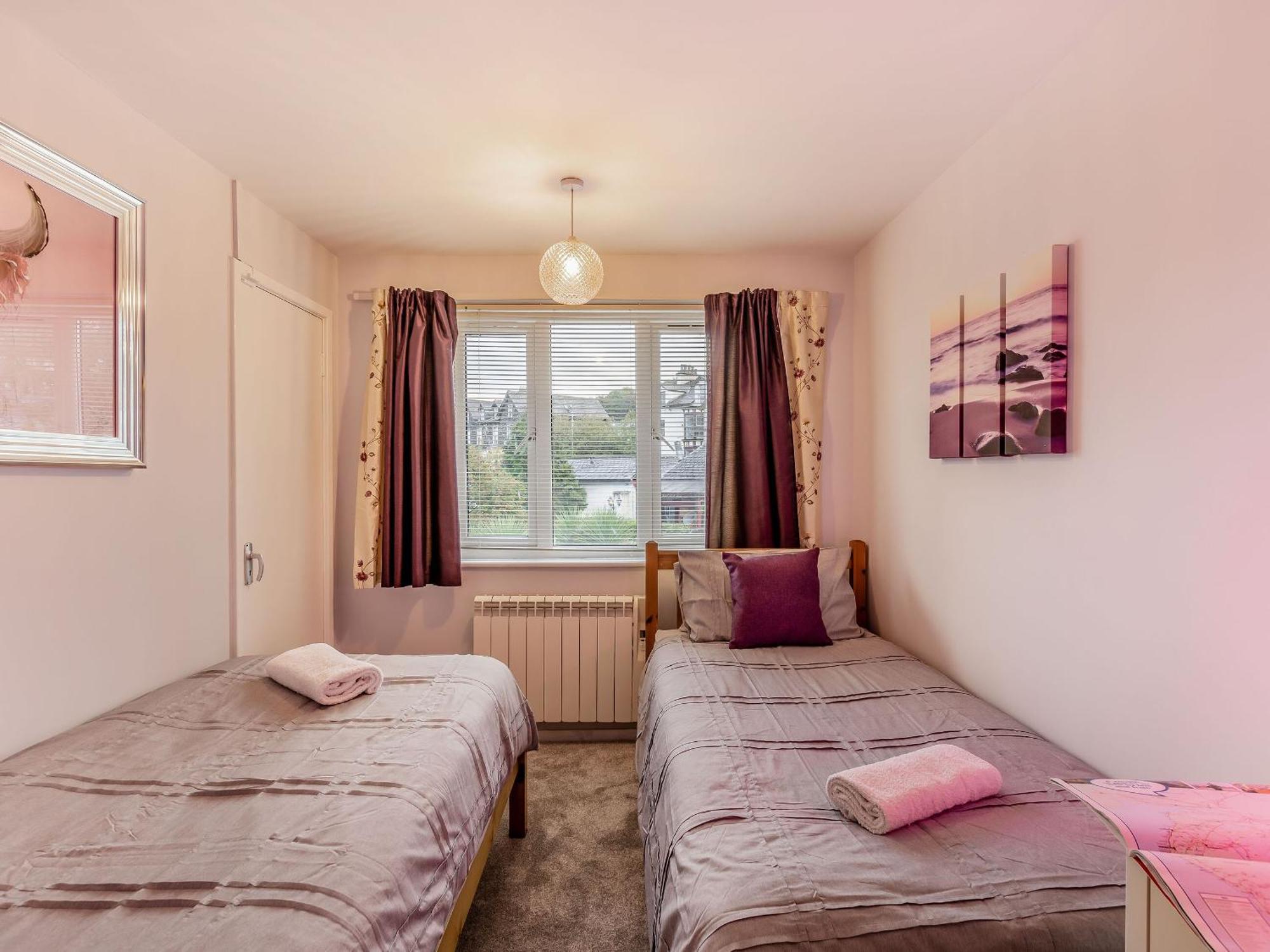 Strawberries And Cream Villa Bowness-on-Windermere Exteriör bild